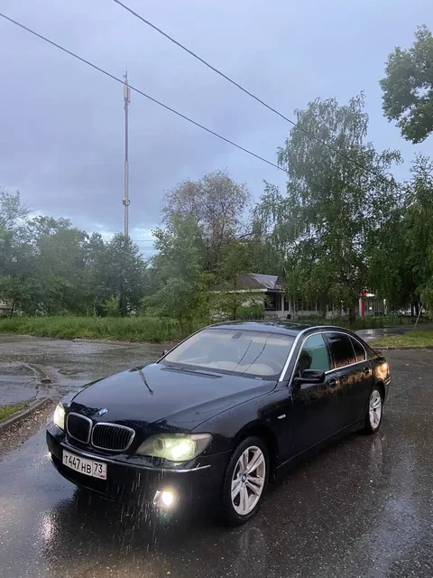 BMW 750 4.8 Лонг на ходу, требуется ремонт - Легковые автомобили в Чебоксары