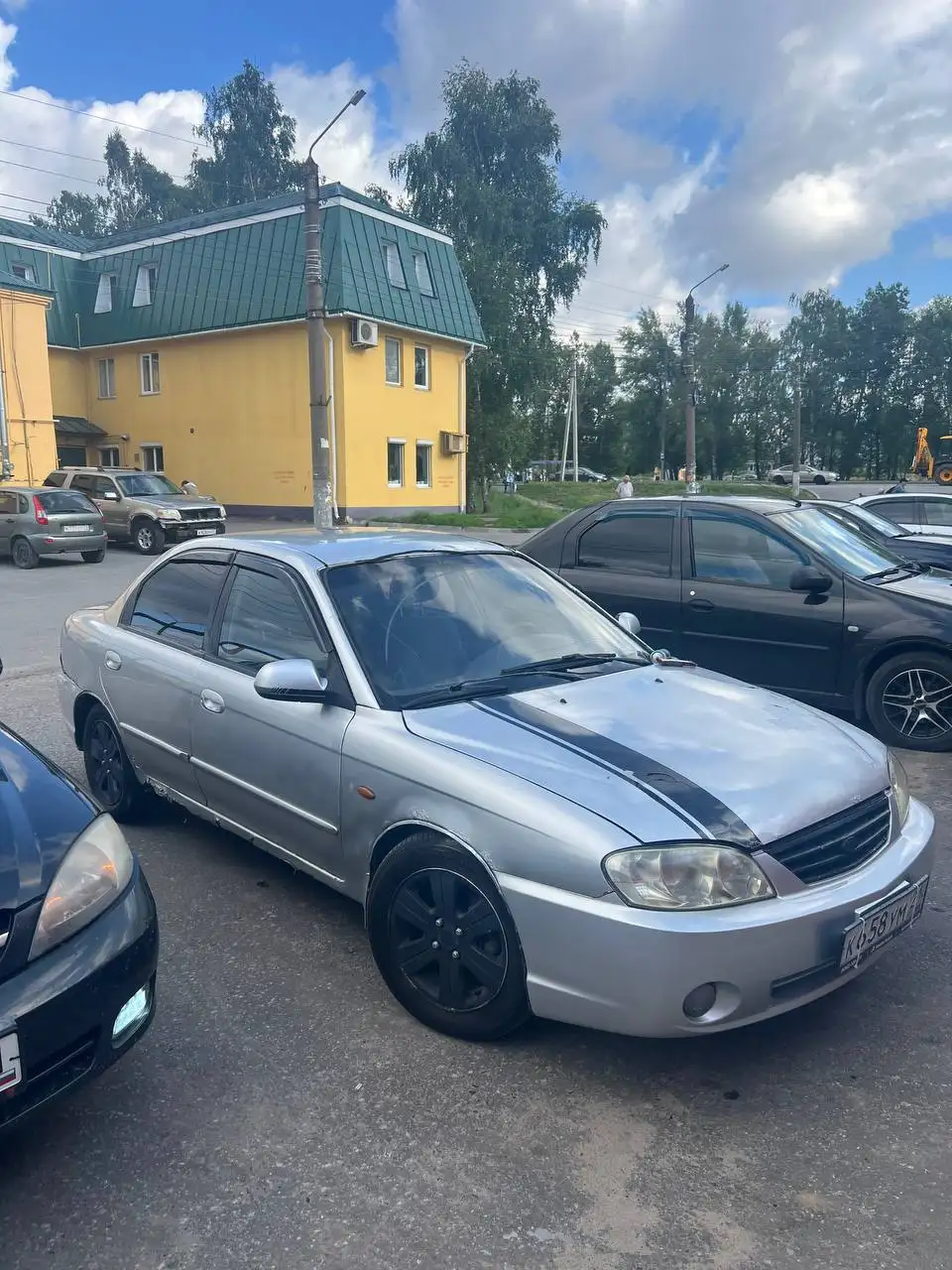 Автомобиль 2007 года, Техника отлично, пороги под работу, цена 85.000 - Авто в Неизвестно