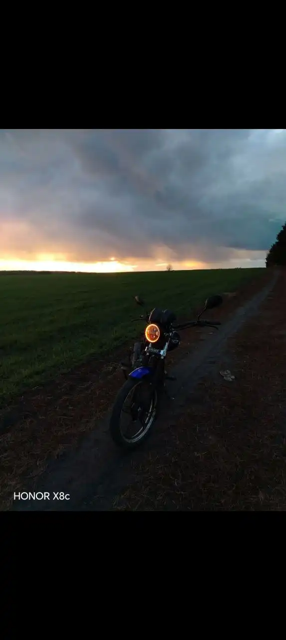 Продам мотоцикл 54торг