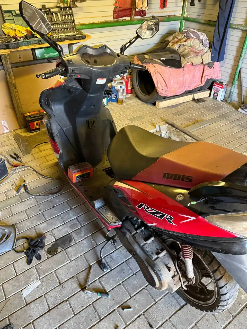 Продам скутер 170 кубов