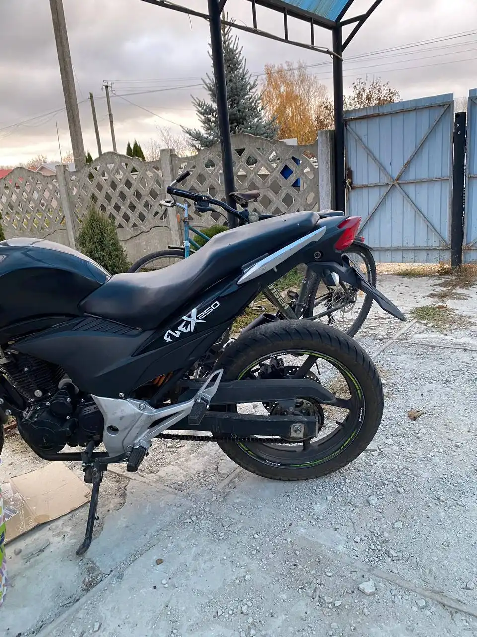 Мотоцикл Стелс Флекс с пробегом 9400 км