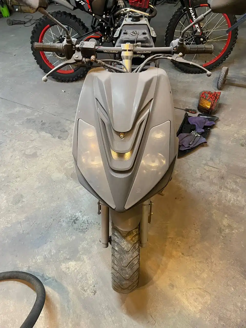 Мотоцикл с перебранным двигателем