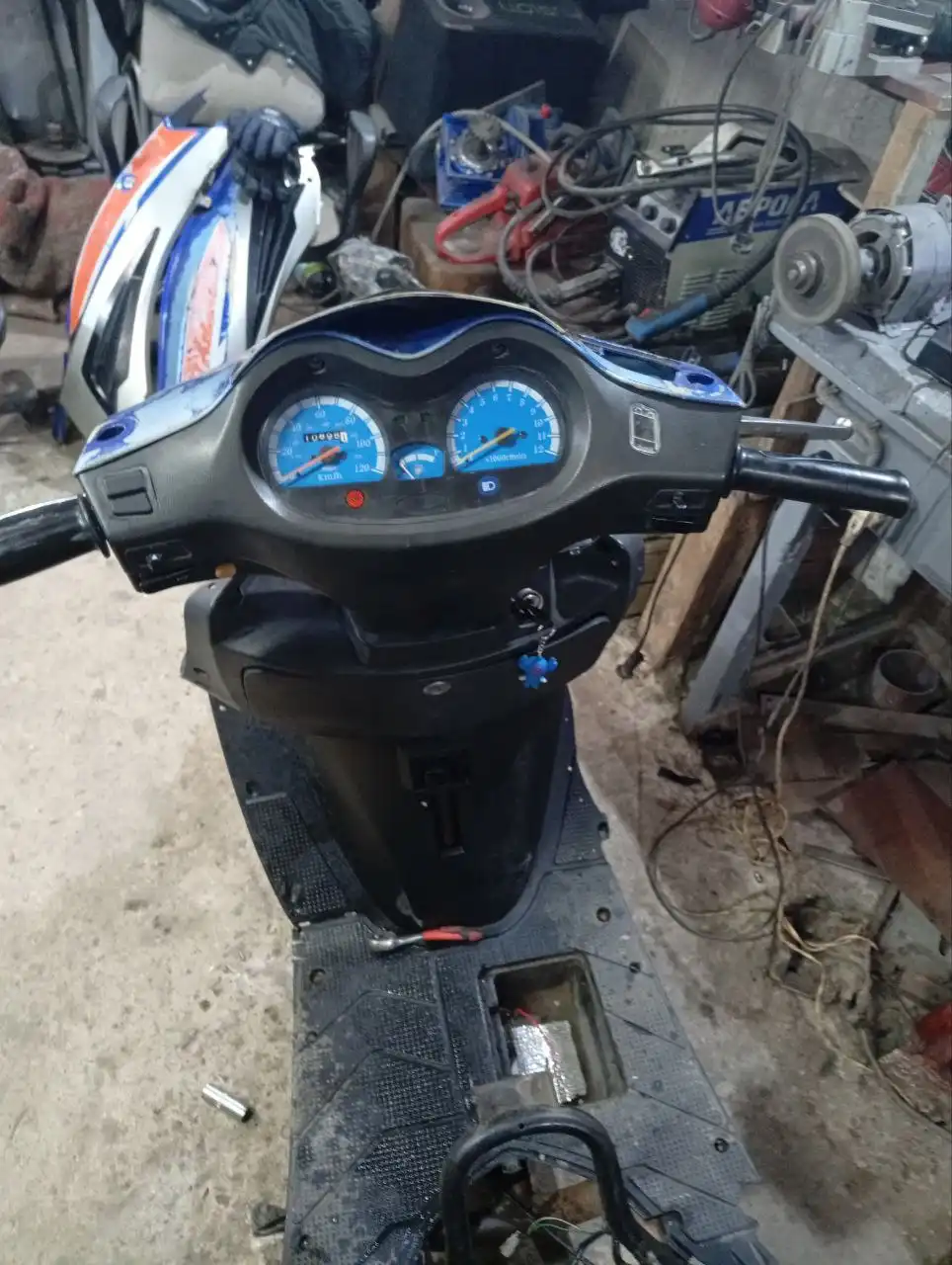 Продажа скутера Irbis Nirvana 150 с проблемой при газе