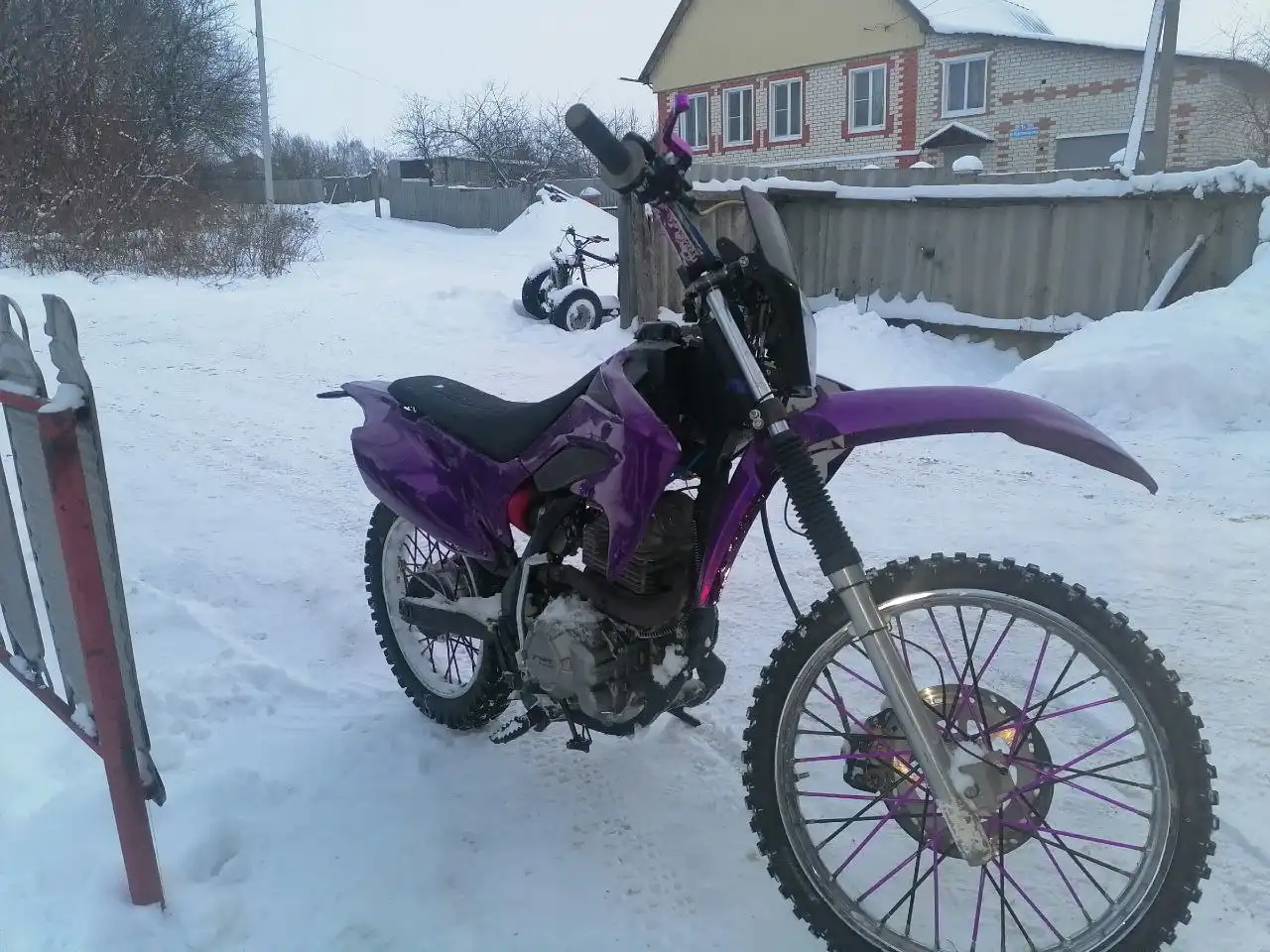 Продажа мотоцикла Motolend 150-33 cc с двигателем 172 fmm