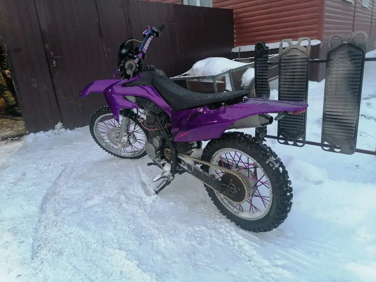 Продажа мотоцикла Motolend 150-33 cc с двигателем 172 fmm