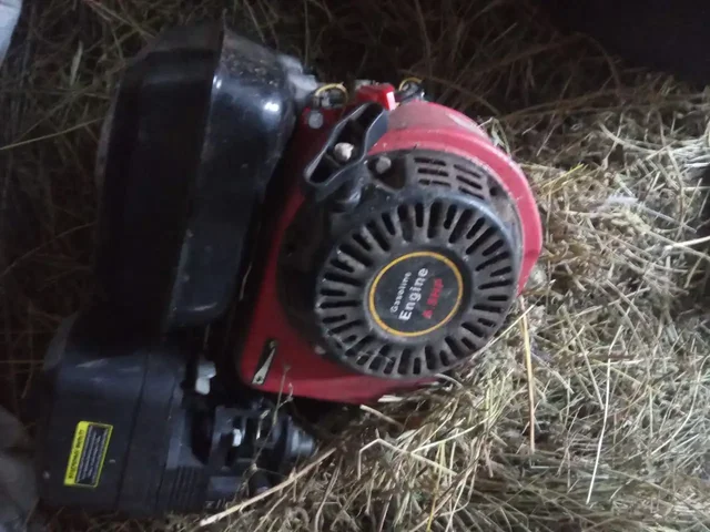 Двигатель от мотоблока на запчасти с документами - iPhone в Саранск