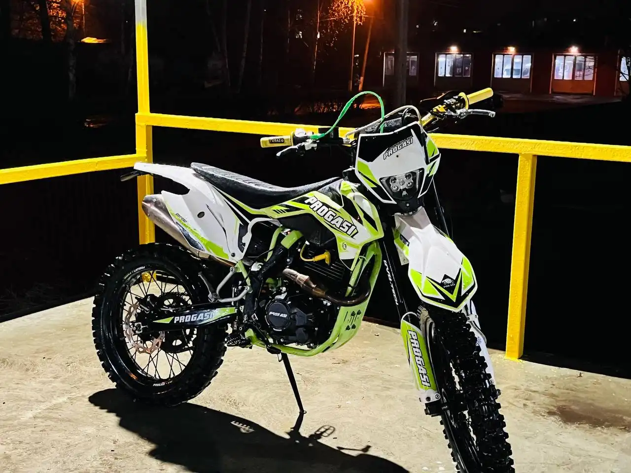 Мотоцикл в идеальном техническом состоянии - Мотоциклы (Авто) в Саранск