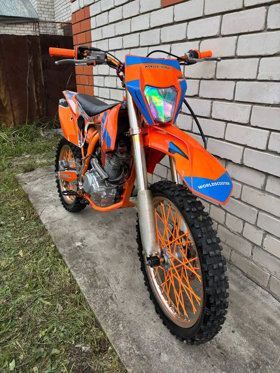 Мотоцикл 250 кубов с деревянными деталями - Мотоциклы (Авто) в Саранск