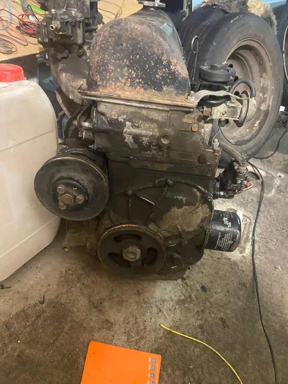 Продам двигатель ВАЗ 2103 с документами и стартером - Автозапчасти (Запчасти) в Саранск