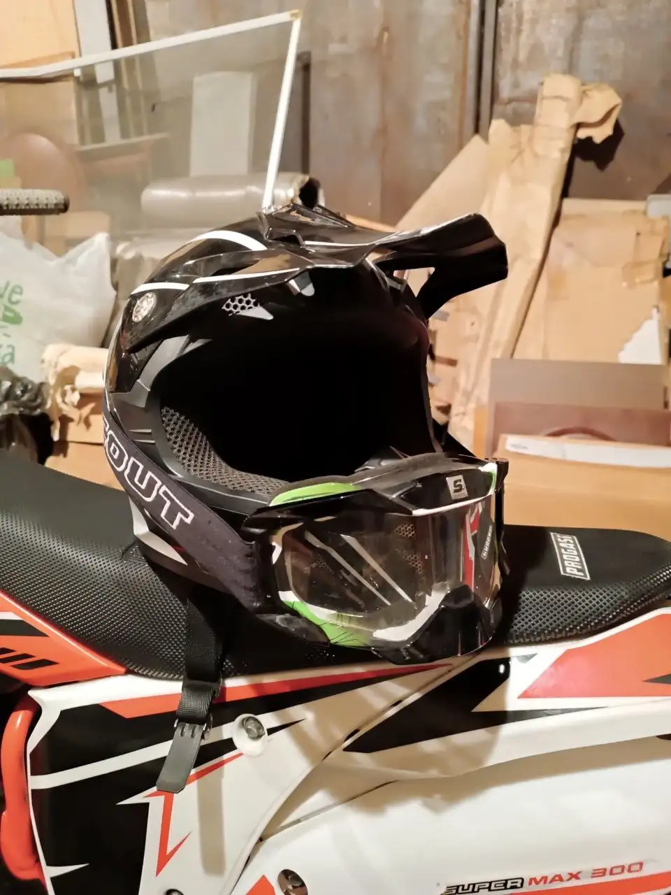 Шлем мотоциклетный размер S - Барахолка в Саранск