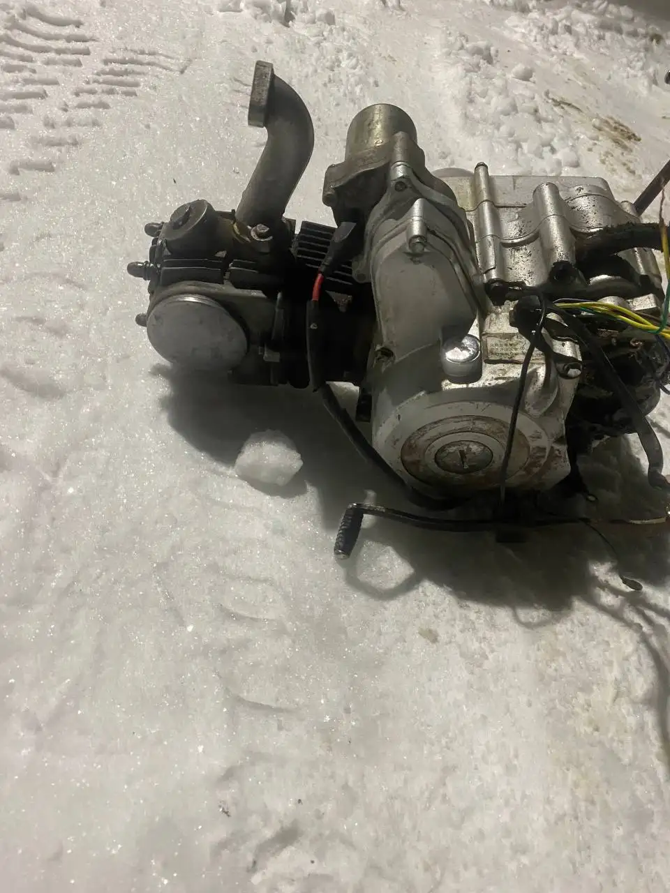 Продажа мотора 110 кубов с новой поршневой и коробкой переборки - Мотоциклетные запчасти (Запчасти) в Саранск