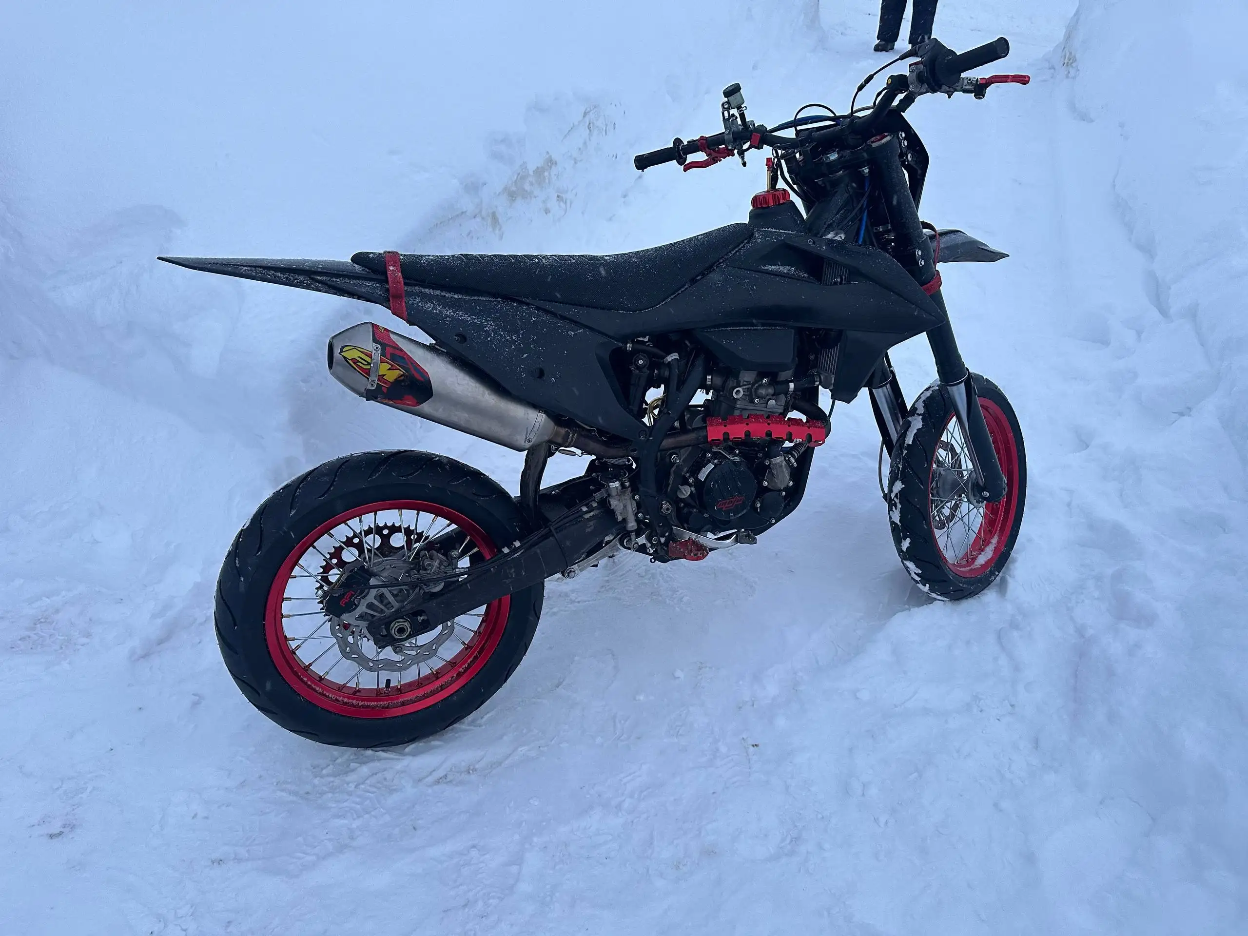 Продажа мотоцикла BSE T7 2024 с тюнингом - Мотоциклы (Авто) в Саранск