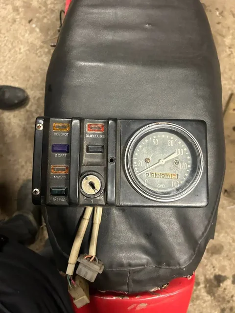 Приборная панель Иж Планета 4 - Автогенераторы в Саранск