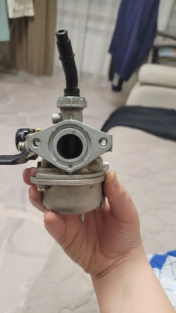 Карбюратор ПЗ-19 и аккумулятор для мотоцикла - Мотоциклетные запчасти (Запчасти) в Саранск