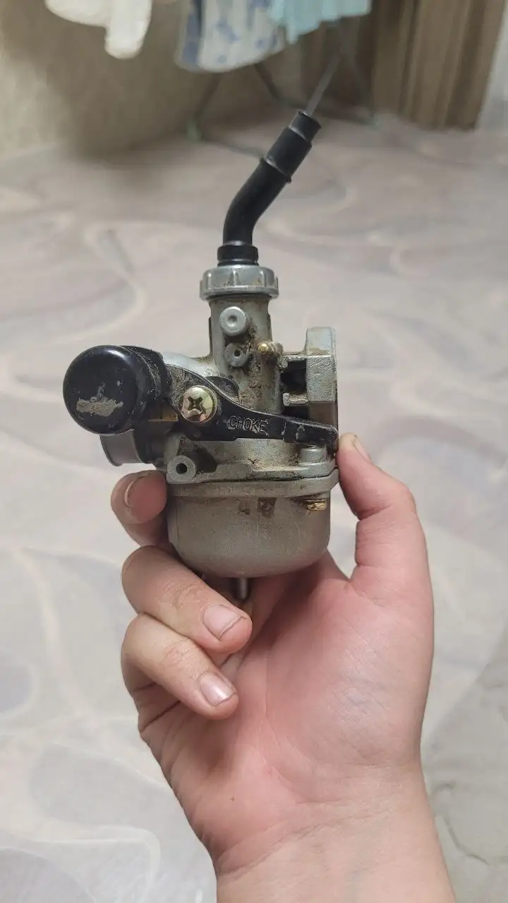 Карбюратор ПЗ-19 и аккумулятор для мотоцикла - Мотоциклетные запчасти (Запчасти) в Саранск