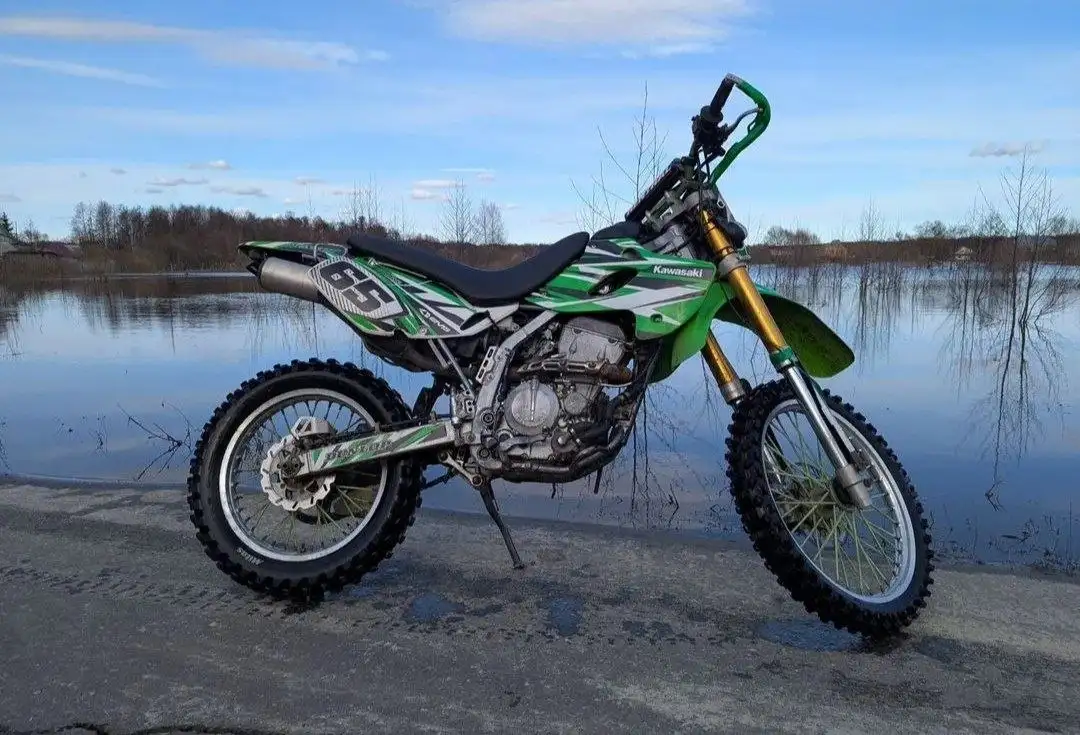 Продам Kawasaki KLX 250 в хорошем состоянии - Мотоциклы (Барахолка) в Саранск