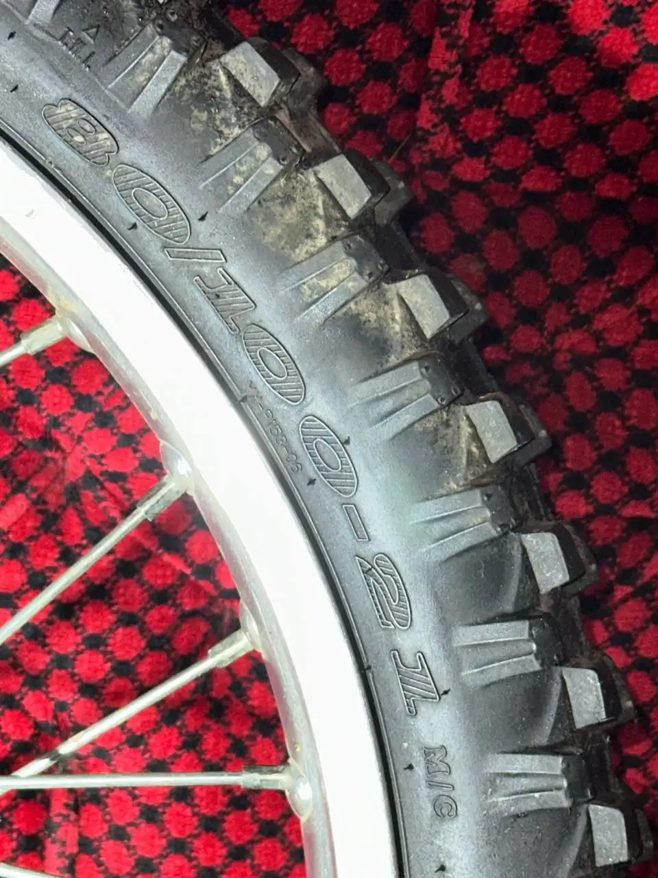 Переднее колесо R21 с диском и шиной - Колеса и диски (Запчасти) в Саранск