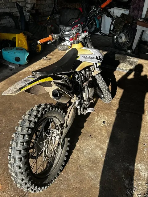 Продажа мотоцикла - Внедорожники и кроссоверы в Саранск