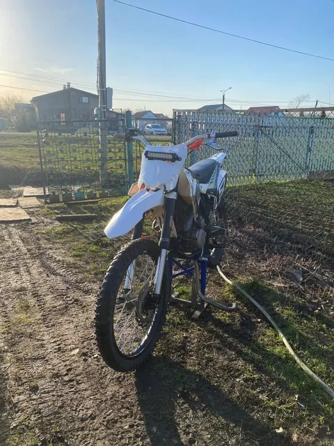 Продам мотоцикл в хорошем состоянии - Внедорожники и кроссоверы в Саранск