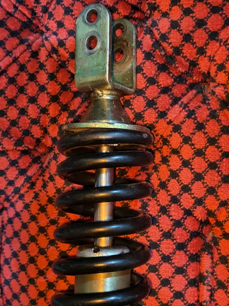 Продам амортизатор для мотоцикла - Мотоциклетные запчасти (Запчасти) в Саранск