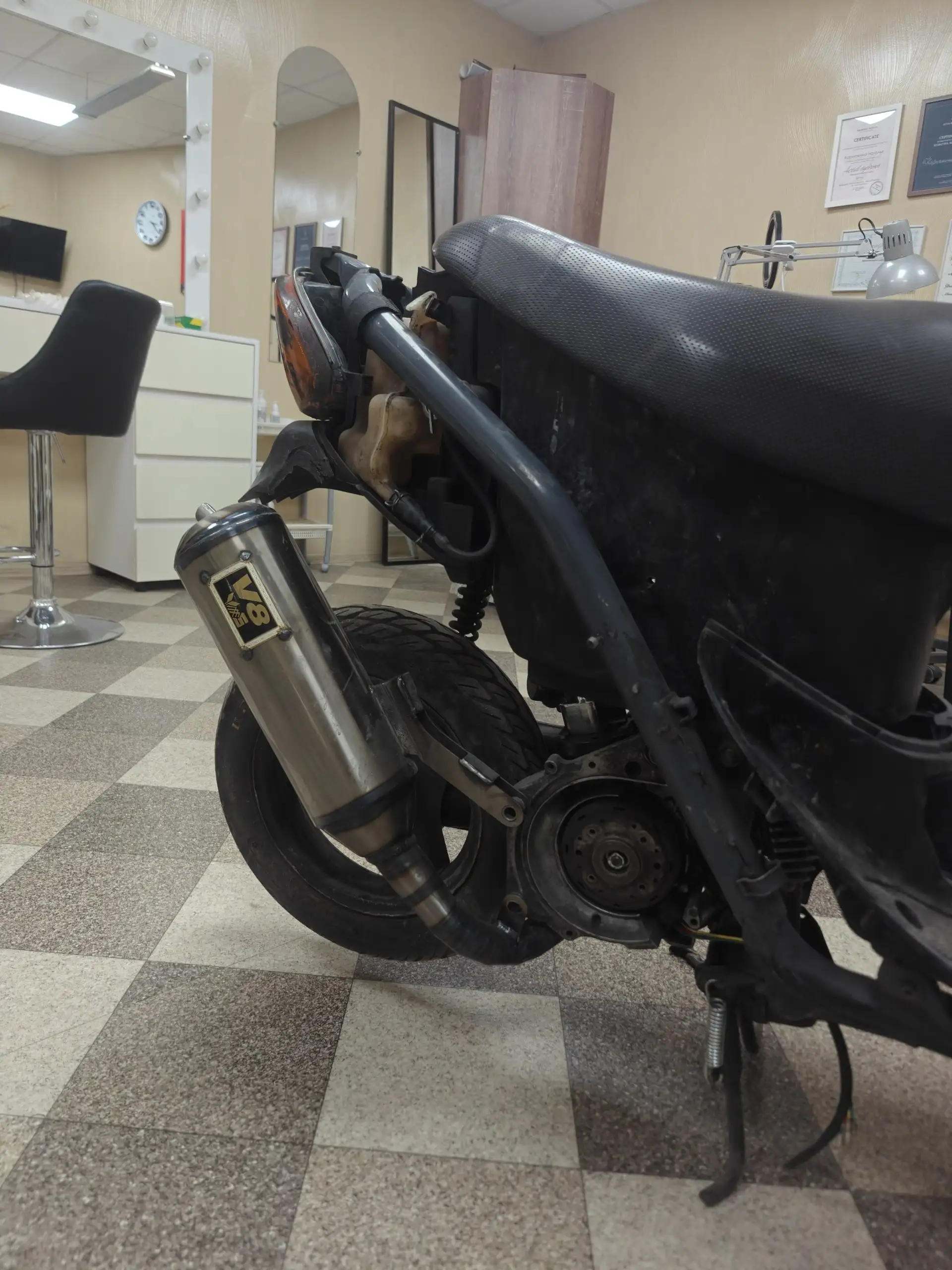 Мотоцикл Dio 34 с тюнинговыми запчастями - Мотоциклы (Авто) в Саранск