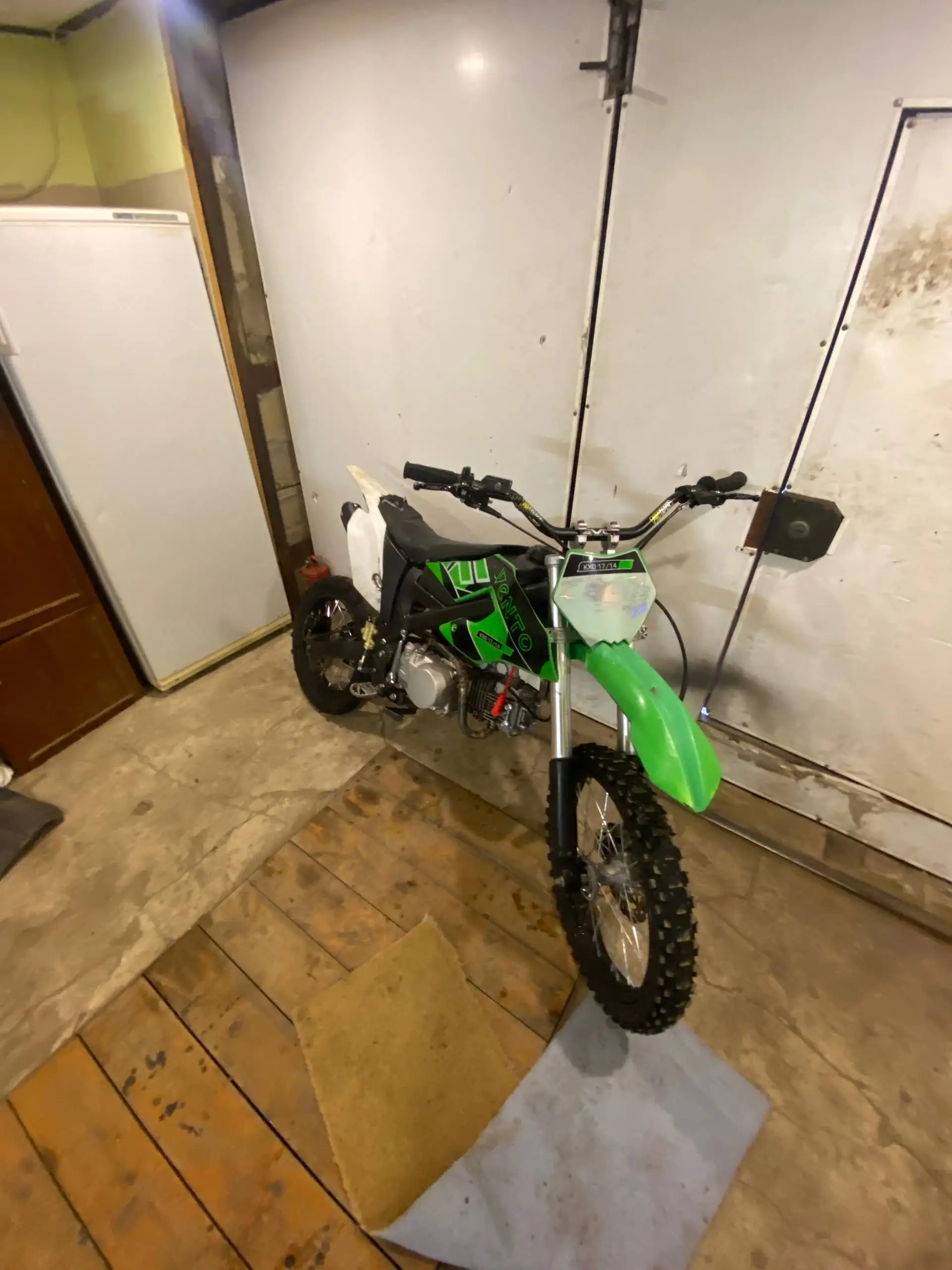 Продам мотор 110 кубов с трещиной в картере и вареной рамой - Мотоциклетные запчасти (Запчасти) в Темников