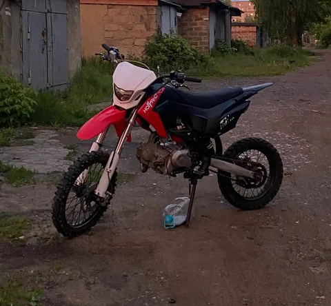Продам/обменяю мотоцикл или запчасти - Авто в Саранск