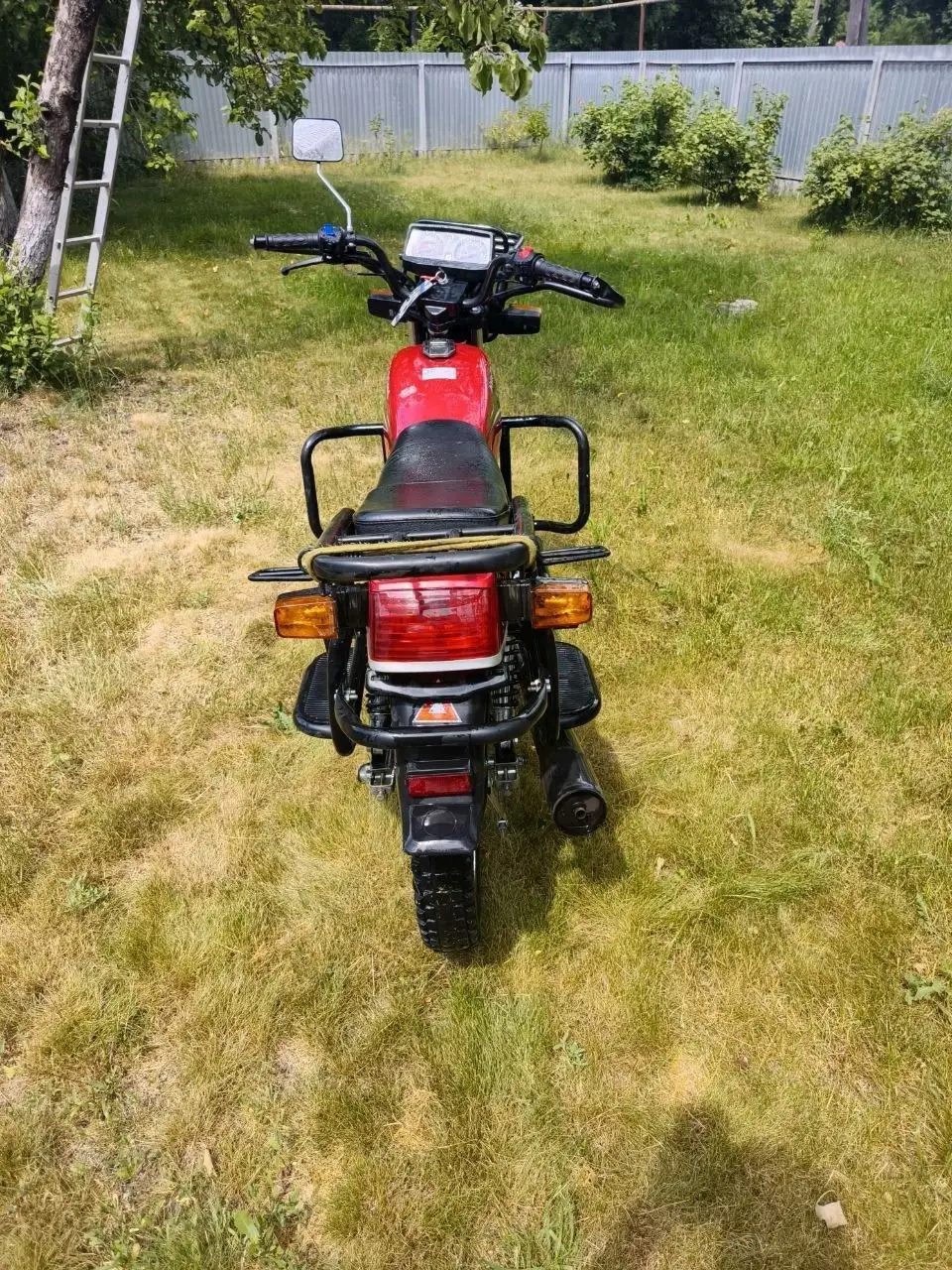Продажа авто с пробегом 100к - Авто в Неизвестно