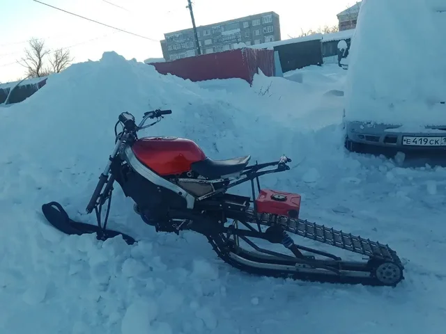 Продам сноубайк на базе Honda CBR250 - Внедорожник в Саранск