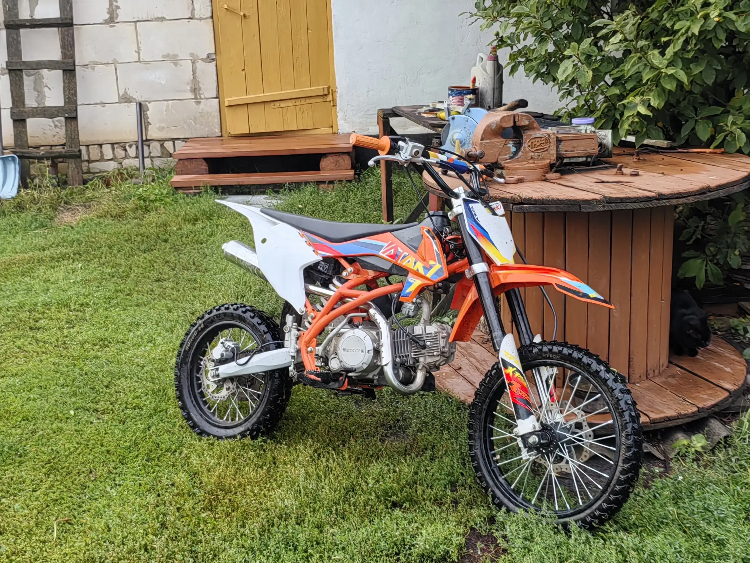 Продается питбайк Ataki 125 - Мотоциклы и квадроциклы (Авто) в Саранск
