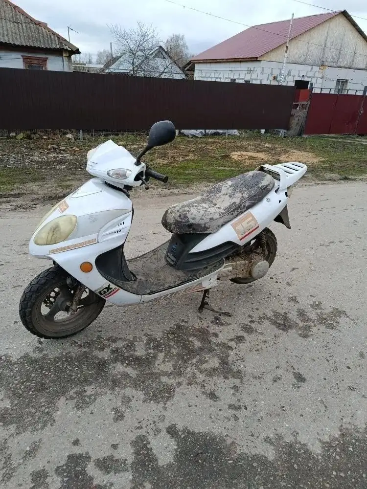Срочно продам скутер 150 кубов - Мототехника (Авто) в Саранск