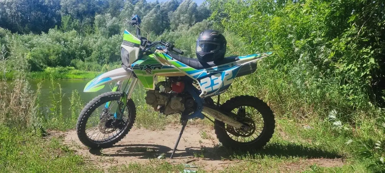 Продаю питбайк Racer SXR 125 - Мототехника (Хобби и отдых) в Николаевка