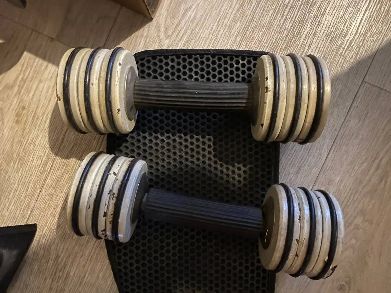 Продажа гантелей