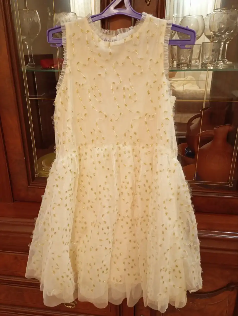 Платье Zara для девочки 140р