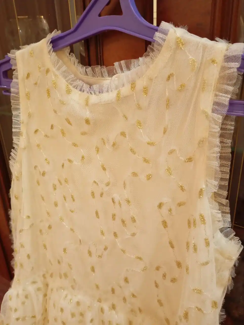 Платье Zara для девочки 140р