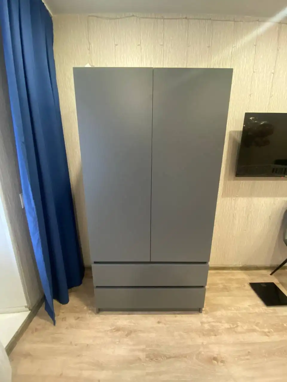 Распашной шкаф 90x180x50 см