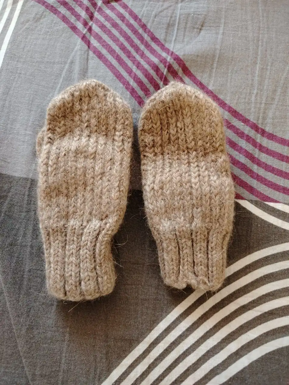 Шерстяные варежки на 1-2 года