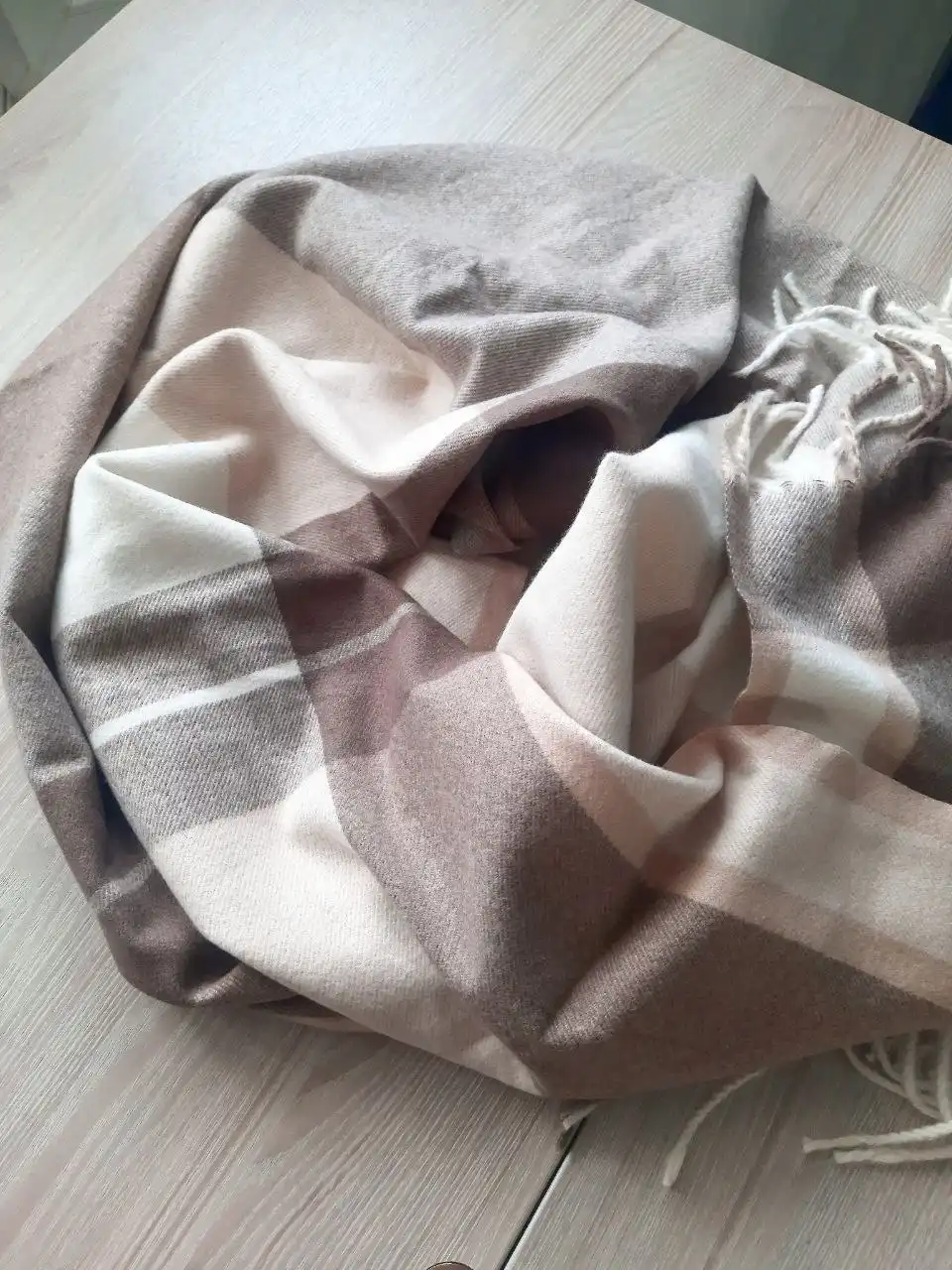 Новый тёплый палантин в клетку