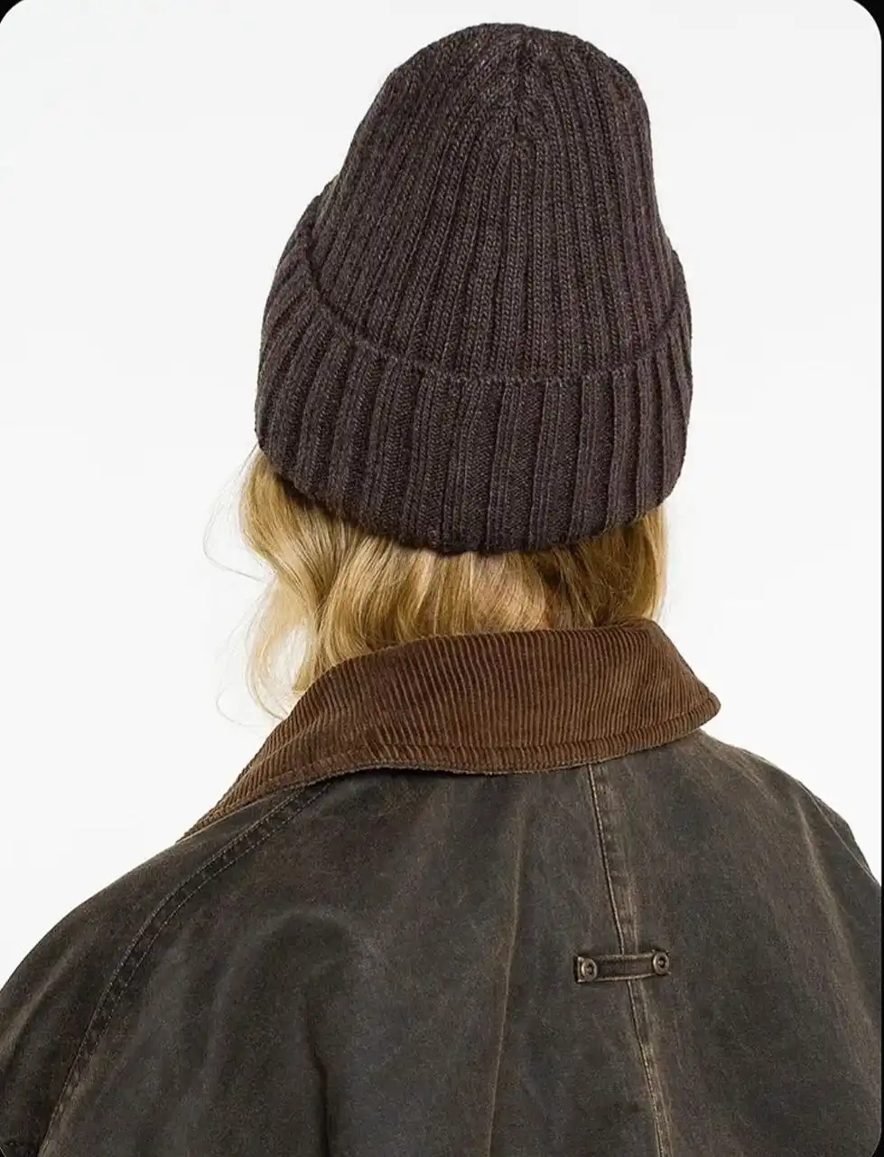 Шапочка бини с шерстью