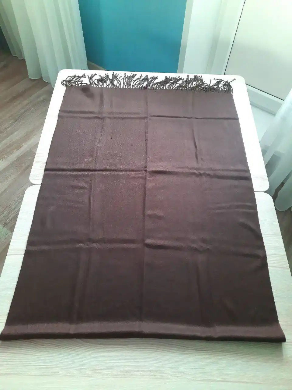 Палантин шоколадного цвета с вискозой