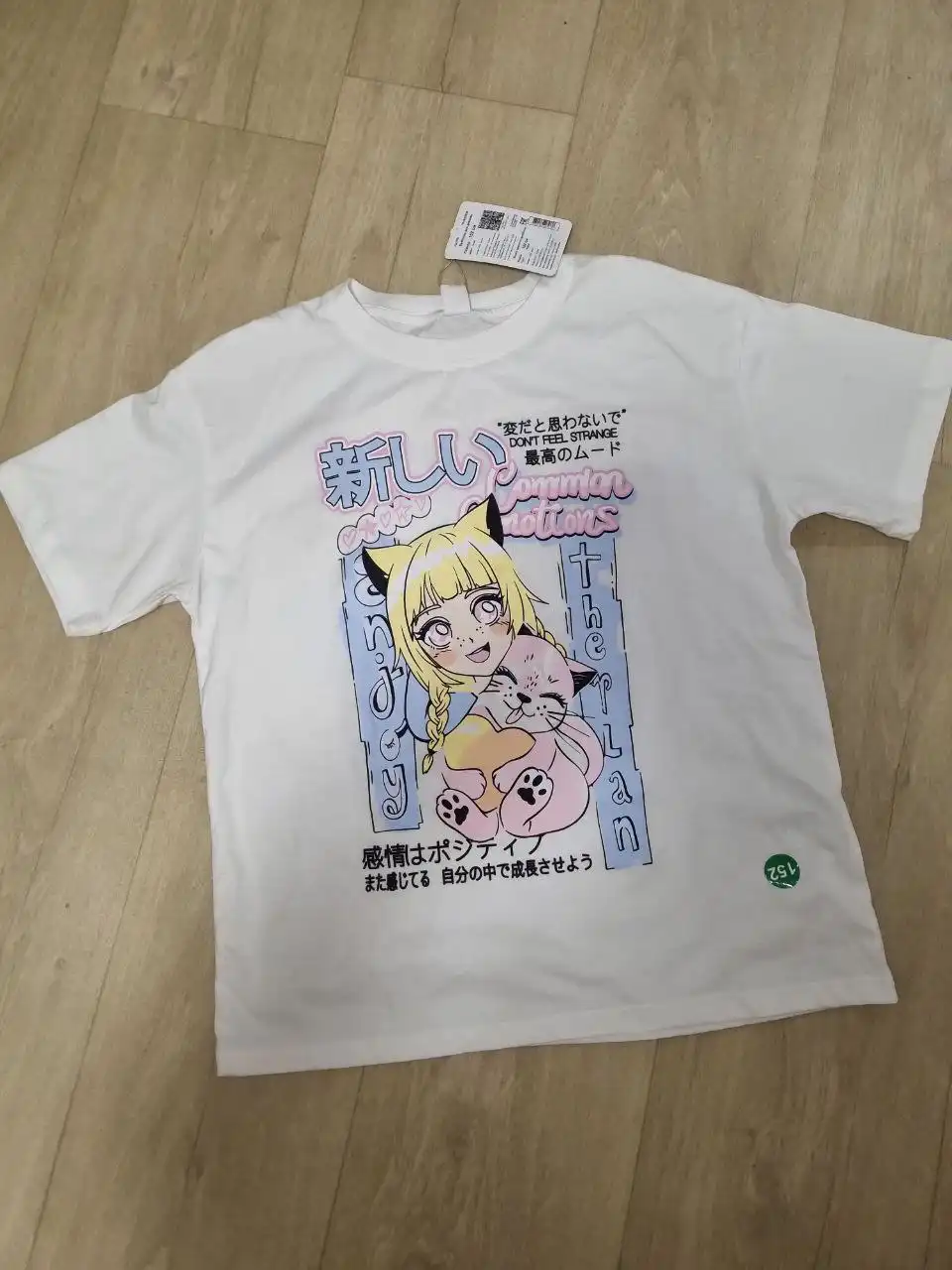 Продам новую футболку рр 152