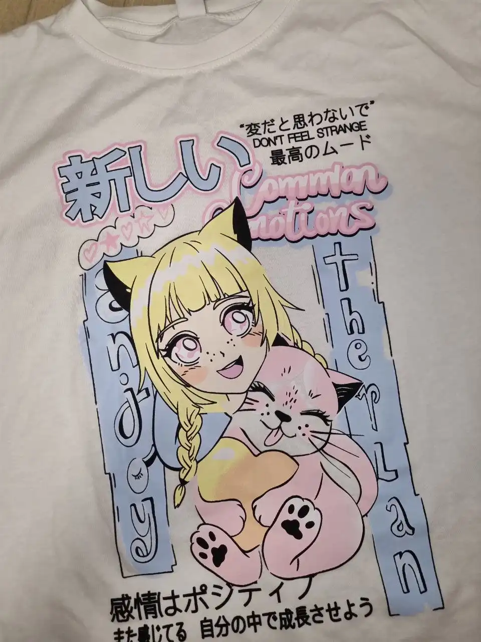 Продам новую футболку рр 152