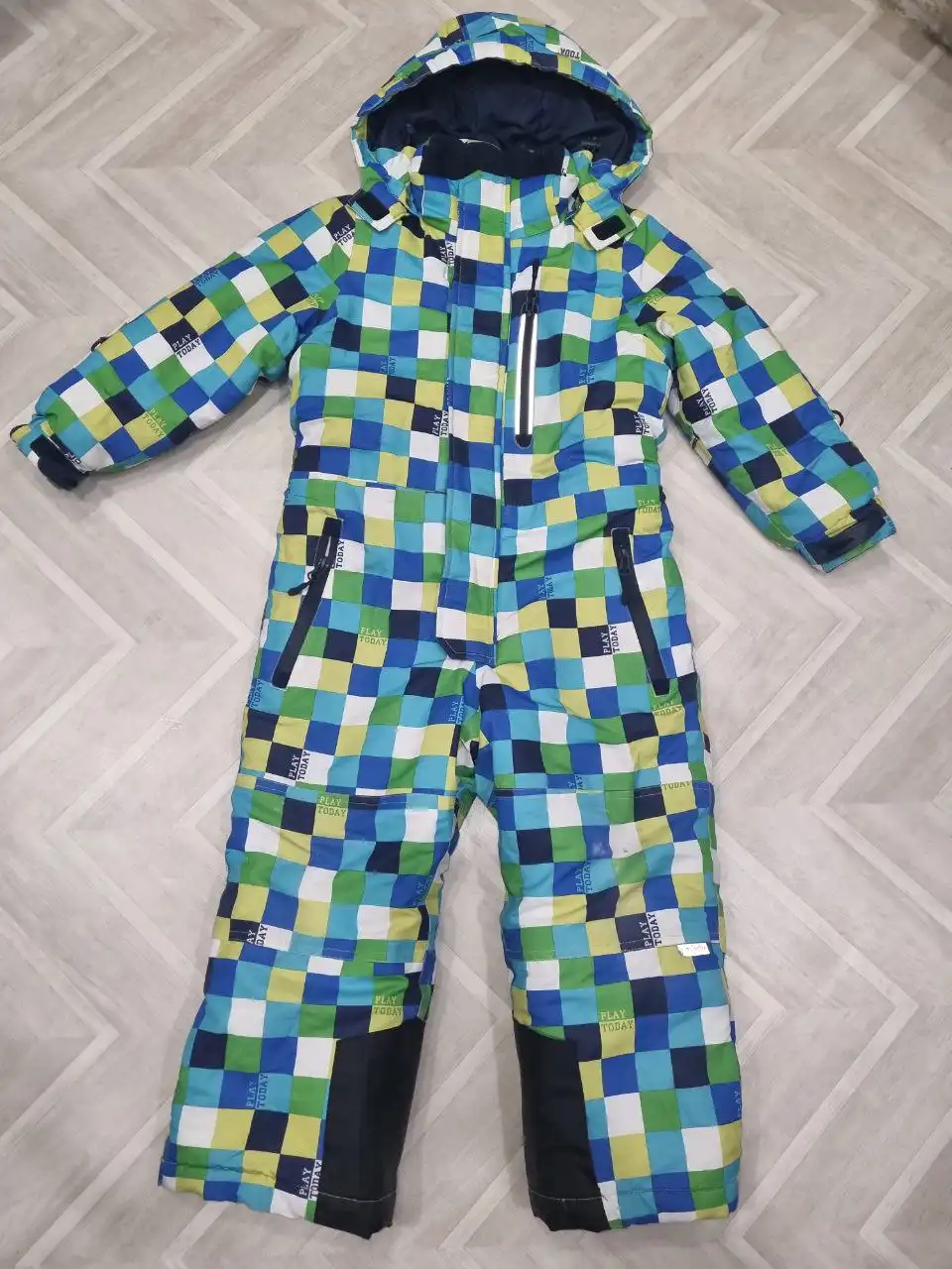 Продам зимний комбинезон