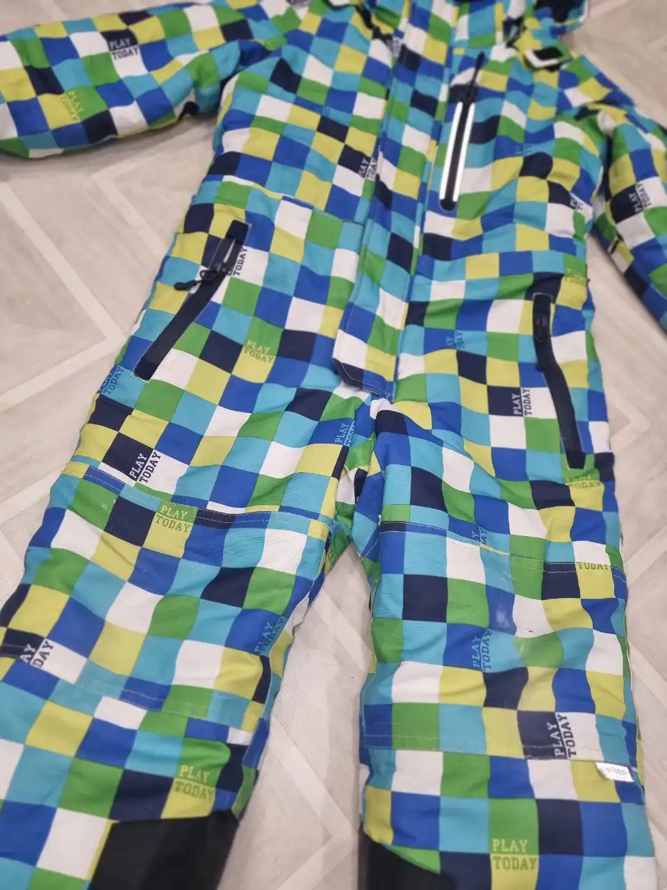 Продам зимний комбинезон