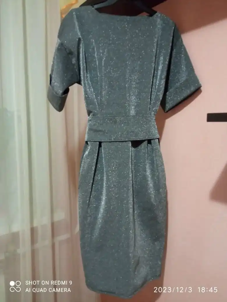 Стильное платье на Новый год 44-46р