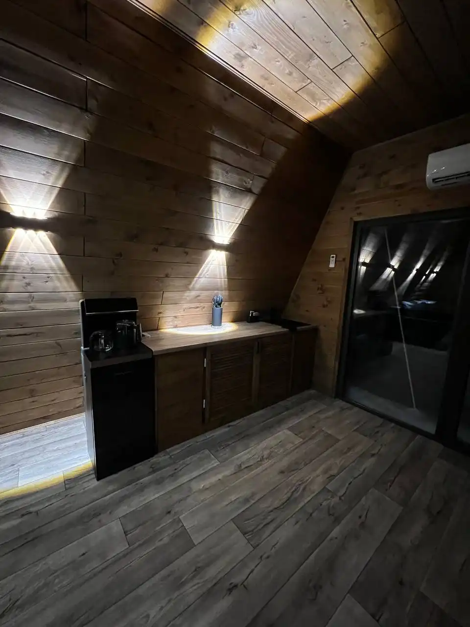 Сдается в аренду домик с бассейном и сауной