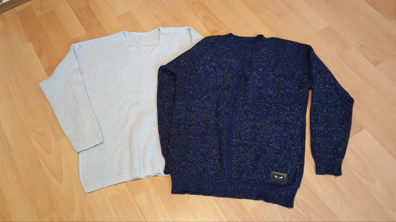 Теплые свитера двух размеров