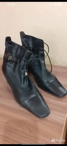 Продам ботинки демисезонные - Ювелирные изделия в Томск