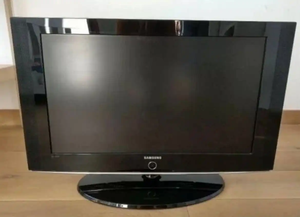 Продам телевизор Samsung - Электроника в Томск