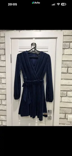 Продам платье размер 44-46 с имитацией запаха - частное объявление в Томск
